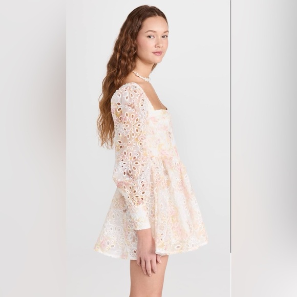 Brand: Bardot
Bardot Women's Lila Flounce Dress. Size 10/XL - Picture 4 of 8